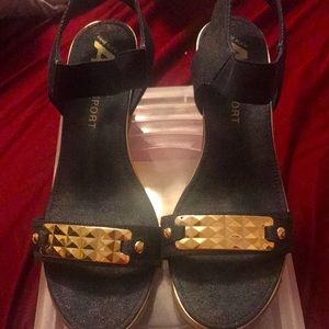 Ann Klein dress sandals size 11